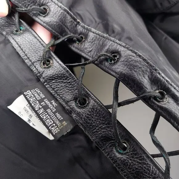 FMC Mens Leather Vest 46 Black Side Laced Grommet Snap Front V-Neck Pockets - Picture 8 of 9